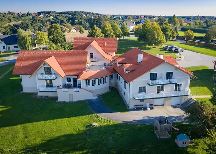 Sonntagsberg Hof Familie Fiedler بيت ضيافة باد والترزدورف